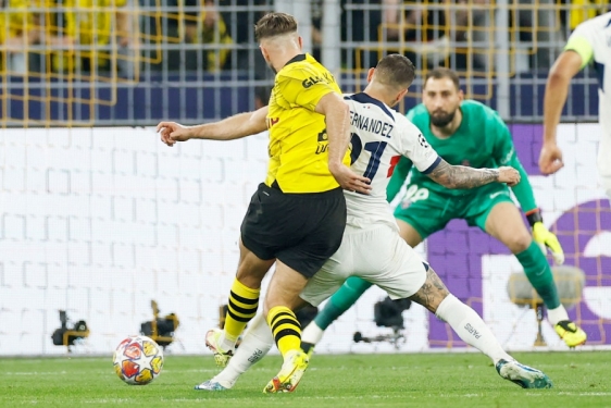 Borrusia Dortmund pobijedila PSG jednim pogotkom, prema prilikama utakmica na  Signal Iduna Parku mogla se pretvoriti u golijadu