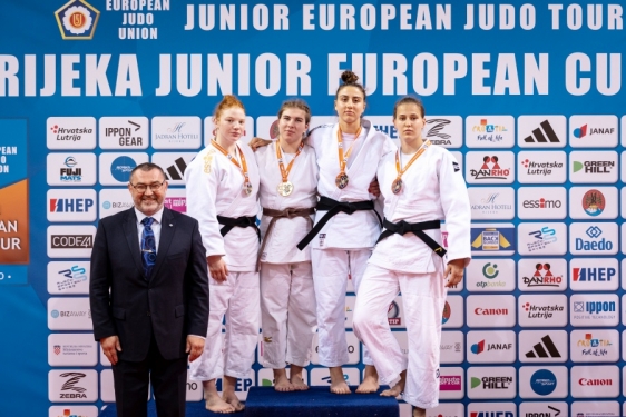 Marćelina Vranješ i Nika Jakuš osvojile prva mjesta na međunarodnom judo natjecanju održanom u Rijeci