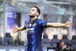 Serie A: Inter pobijedio Torino s desetoricom igrača, Hakan Calhanoglu odlučio
