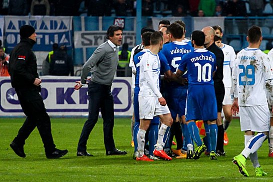 Dinamo Zagreb - Page 17 9c9fd02d6a6233630c5bee9243e759f6_L