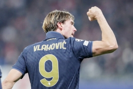 Thiago Motta nema ništa protiv odlaska Dušana Vlahovića