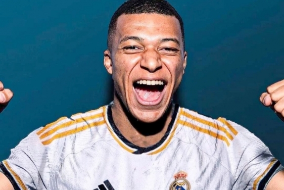 Kylian Mbappe službeno postao igrač Real Madrida