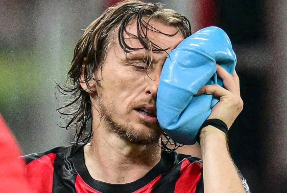 Luki Modriću puknula jagodična kost u sudaru s Manuelom Locatellijem