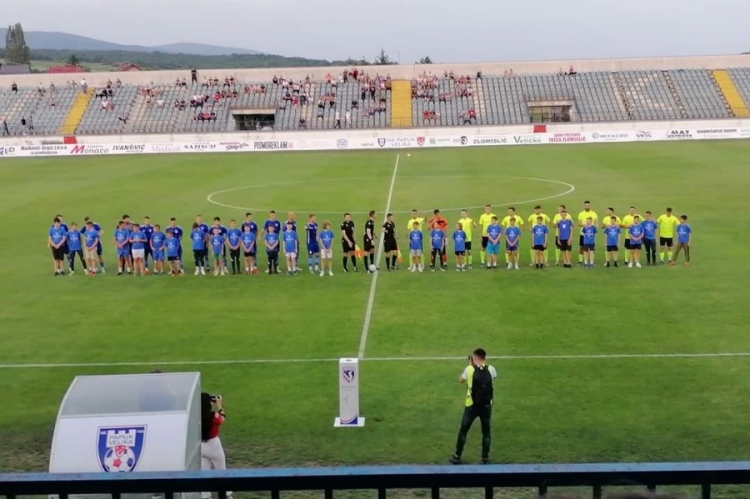 Uljanik i Slavonija pred 2700 gledatelja odigrali utakmicu bez golova