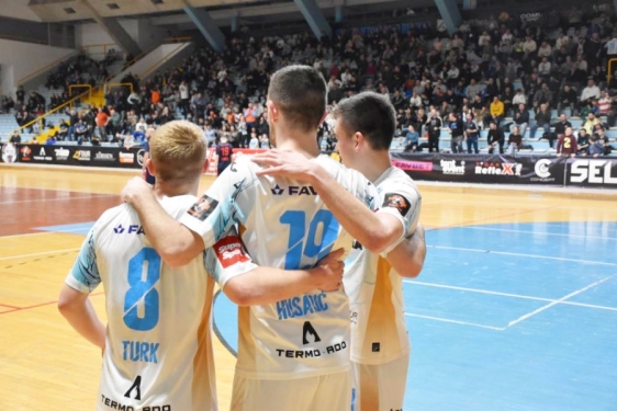 Elvir Husarić: Oni nas još nisu pobijedili, mi njih jesmo!  Moramo od prve minute krenuti jako kao do sada na Trsatu!