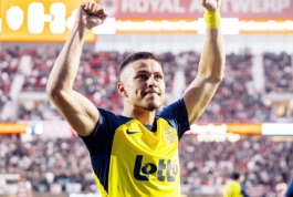 Franjo Ivanović nije više tako blizu Benfici kao što se činilo, portugalska A Bola objavila  da se u tržišnu utakmicu uključio engleski premijeligaš koji vodi portugalski trener