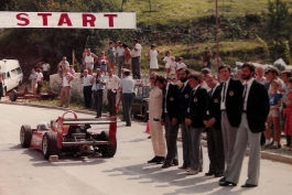  1982. formula Đanija Šverka na startu