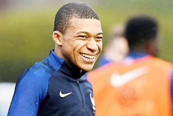 Kylian Mbappe trebao bi biti službeno predstavljen u Madridu nakon proslave