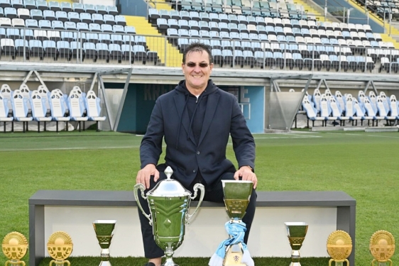 Teško je proniknuti što bi Damiru Miškoviću, kada je pokrenuo medijsku lavinu koja će kad-tad zatrpati Victora Sancheza