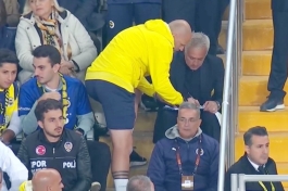 Fenerbahče i Manchester United remizirali, Mourino isključen, Roma pobijedila