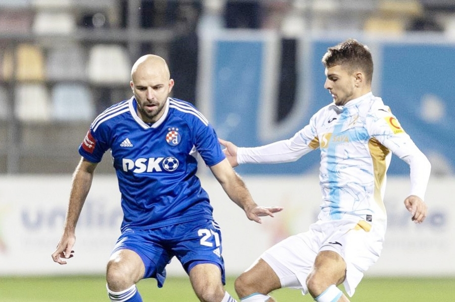 Derbi Utakmica Između Hnk Rijeka Gnk Dinamo Zagreb 