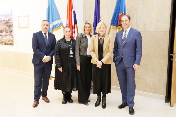 Erste Bank ostaje sponzor VK-a Primorje, RK-a Zamet, Fiumanke i Homo si teć