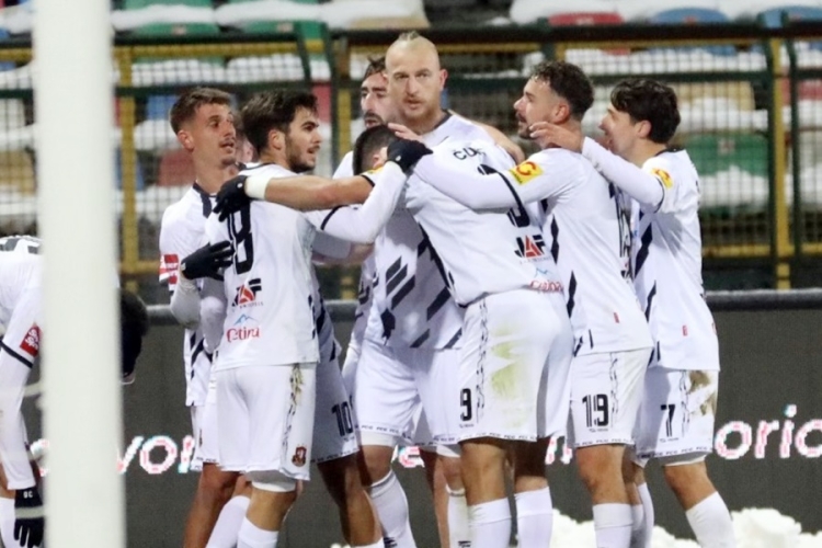 Prva HNL: Gorica na zaleđenom travnjaku pobijedila Istru 1961 golom Jurice Pršira