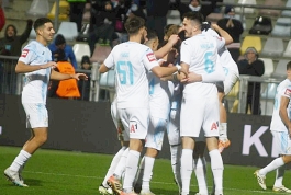 Nogometaši Rijeke oprostili se od navijača pobjedom