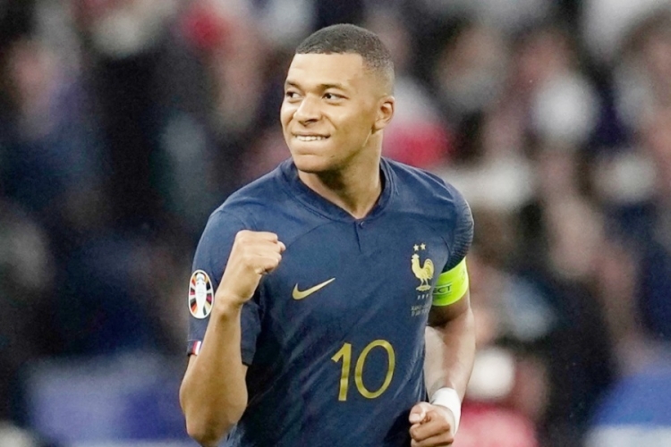 Kylian Mbappé saznao novu lošu vijest, Didier Deschamps  uzvraća udarac