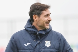 Victor Sanchez: Sretan sam zbog navijača, znam koliko Rijeci znači utakmica protiv Hajduka