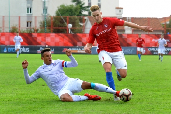 Stipe Radić (Hajduk) i Miroslav Iličić (Orijent 1919)