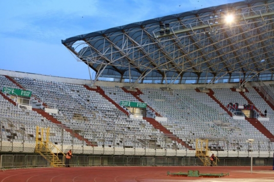 Hajduk i Rijeka na praznom Poljudu