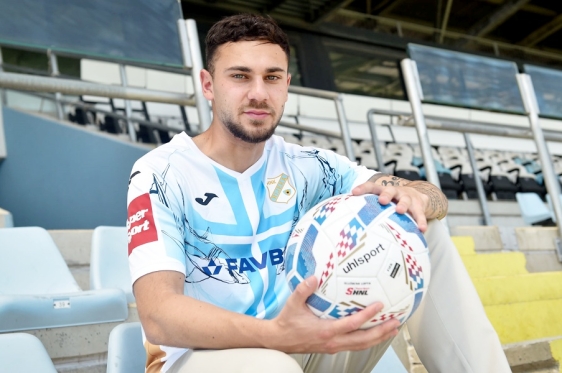Dominic Iankov  potpisao  trogodišnji ugovor s Rijekom, 24-godišnji Kanađanin bugarskog porijeka stigao iz Montreala