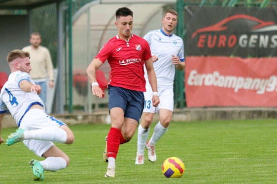 Pazinka-Pazin, Lokomotiva i Pomorac zatražili licence