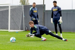 Emanuel Ramljak,  Daniele Padelli i Maduka Okoye 