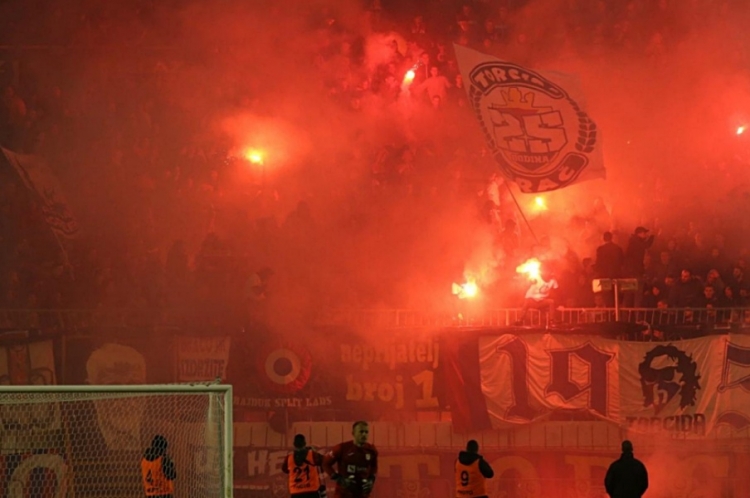 HAJDUK KAŽNJEN HNS zatvorio sjevernu tribinu na Poljudu, kako će reagirati državne institucije na Obersnelovu prijavu?!