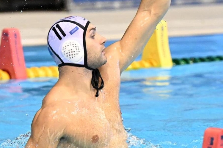 Fabio Crippa dočekao kraj utakmice u bazenu