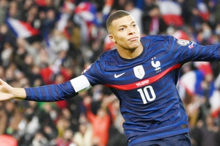 Kylian  Mbappe 