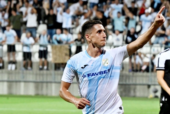 Luka Menalo