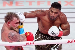 Anthony Joshua nokautirao Jakea Paula u šestoj rundi