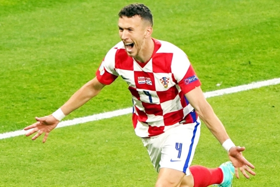 Ivan Perišić protiv Crne Gore odigrao 150. utakmicu za reprezentaciju