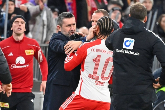 Nenad Bjelica prokomentirao incident tijekom utakmice protiv Bayerna