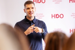 Crikveničanin Oliver Lušić nosi hrvatski stijeg na OI gluhih u Tokiju