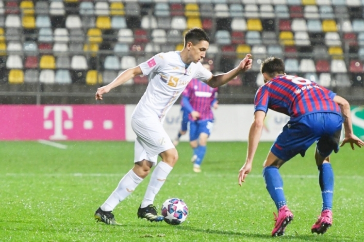 Hajduk treba pobjedu da bi ostao u utrci za trećim mjestom, Rijeci bi napadački pristup Hajduka najviše odgovarao