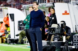 Dok Victor Sanchez u izjavama svakoga dana sve više napreduje pred mikrofonima, na terenu je španjolski trener promijenio samo način igre!