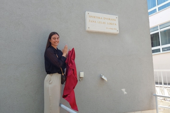 Dvorana osnovne škole nosi ime proslavljene košarkašice  Žane Lelas Lokica