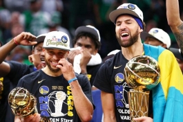 Warriorsi osvojili su naslov prvaka NBA, Stephen Curry najbolji igrač