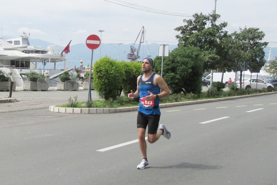 Damjan Dabović treći hrvatski maratonac, Torpedo Runnersi na Homo si teć