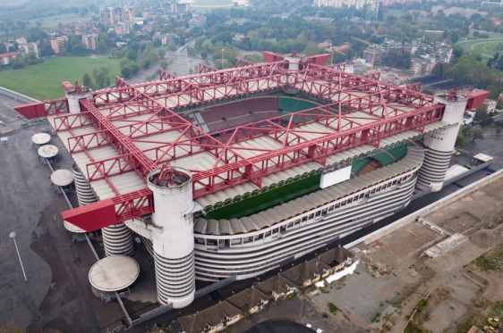 Gradsko vijeće Milana odlučilo prodati stadion San Siro, Milan i Inter postali vlasnici