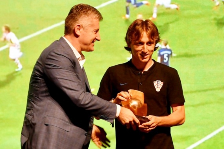 Davor Šuker i Luka Modrić