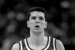 Dražen Petrović prije 30 godina tragično stradao u prometnoj nesreći