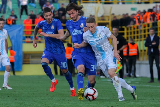 Ivan Šunjić (Dinamo) i Tibor Halilović (Rijeka)