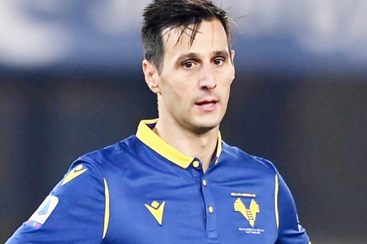 Nikola Kalinić (Verona)