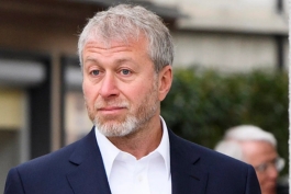 Britanski premijer zaprijetio Romanu Abramoviču, ruski tajkun izbjegava obvezu