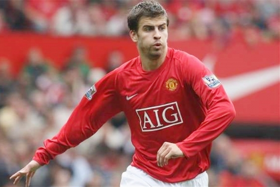 Gerard Pique  u dresu Manchester Uniteda