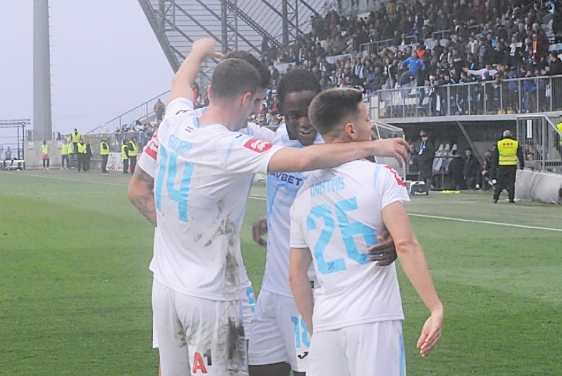 Rijeka pobijedila Lokomotivu, utakmica ostaje upamćena jedino prema rezultatu