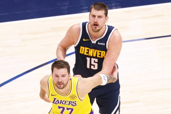 Luka Dončić odlučio pobjednika utakmice protiv Nikole Jokića