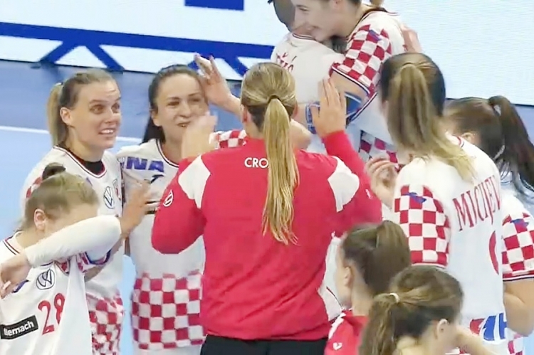 Hrvatske rukometašice pobijedile Češku nakon šokantnog poraza u Rijeci