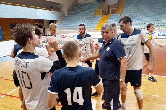 Superliga: Odbojkaši Rijeke pružili dostojan otpor vodećoj momčadi