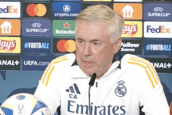 Carlo Ancelotti zanimljivo prekinuo raspravu o porazu od Barcelone